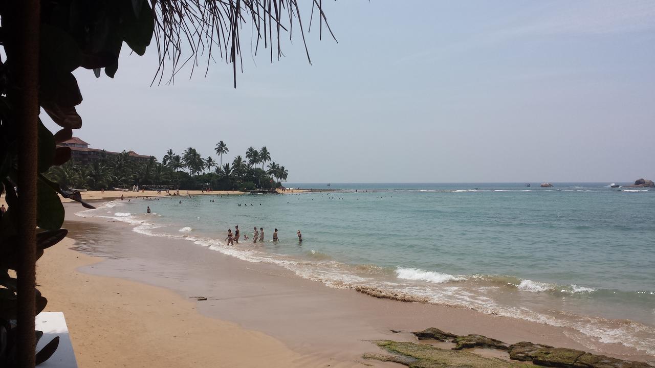 Coral Seas Beach Hikkaduwa Exterior foto