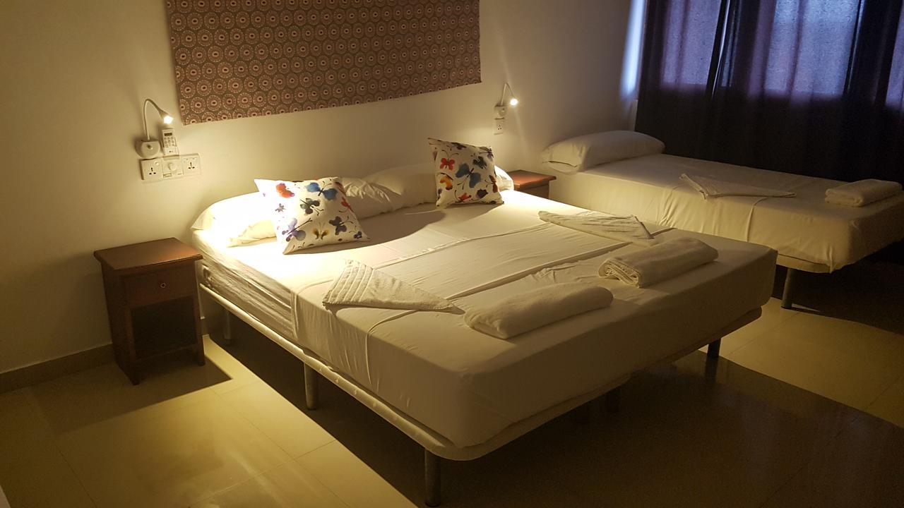 Coral Seas Beach Hikkaduwa Exterior foto
