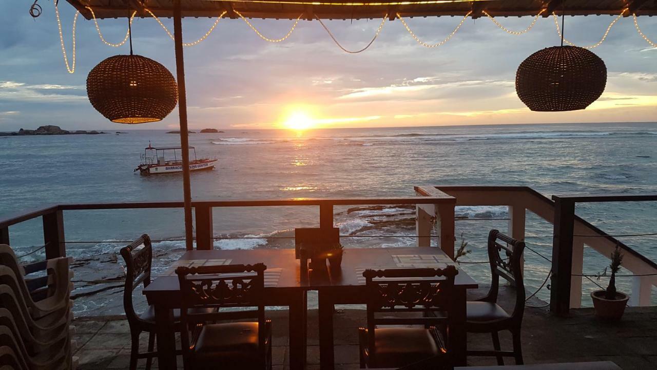 Coral Seas Beach Hikkaduwa Exterior foto
